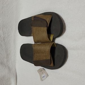 NWT Men's Sandals